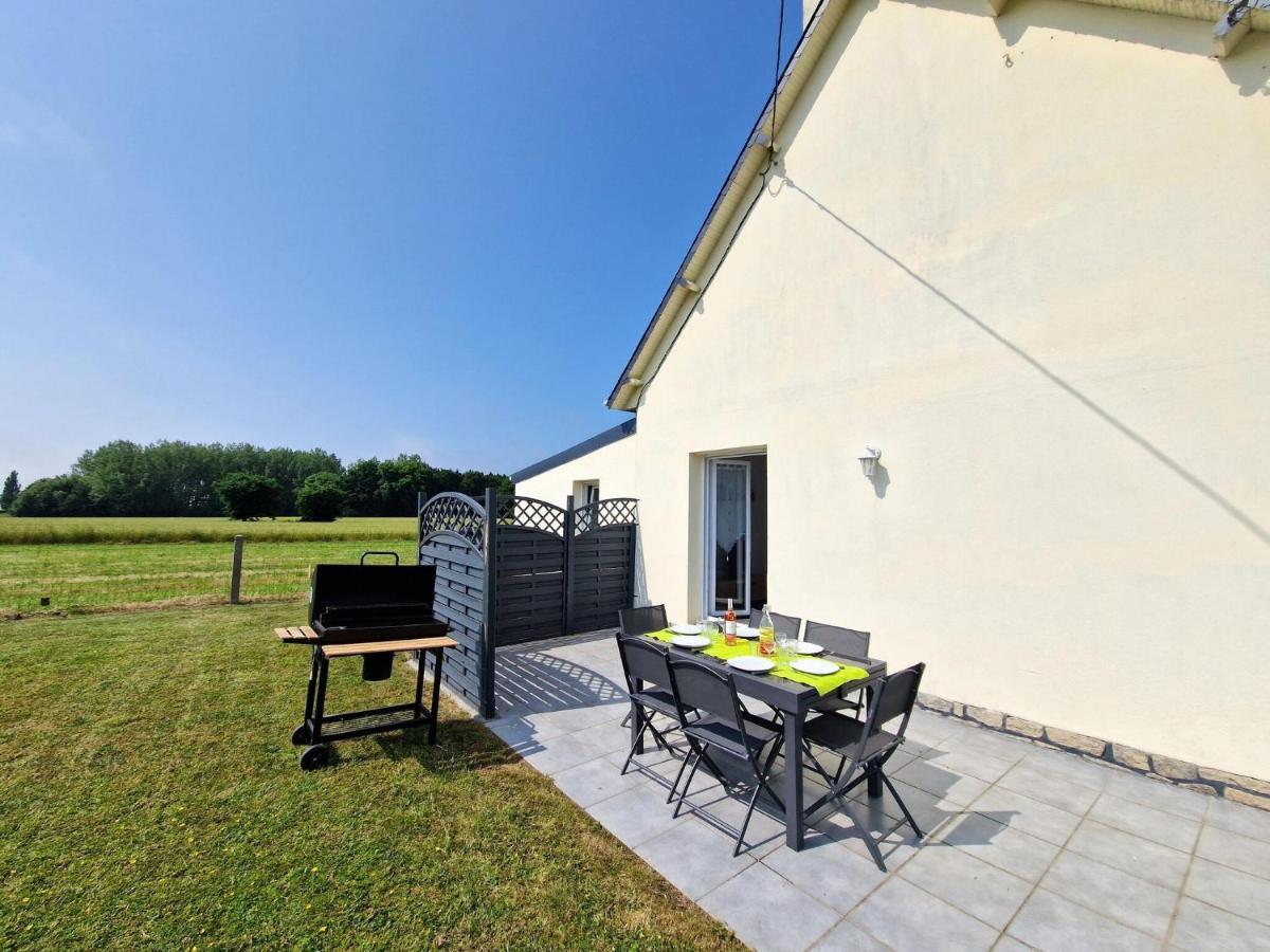 Cottage, Plevenon Екстер'єр фото